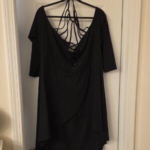 Elegant Black Tunic with Intricate Back Design